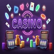 Dealer live casino tersenyum menyambut pemain dengan layanan interaktif